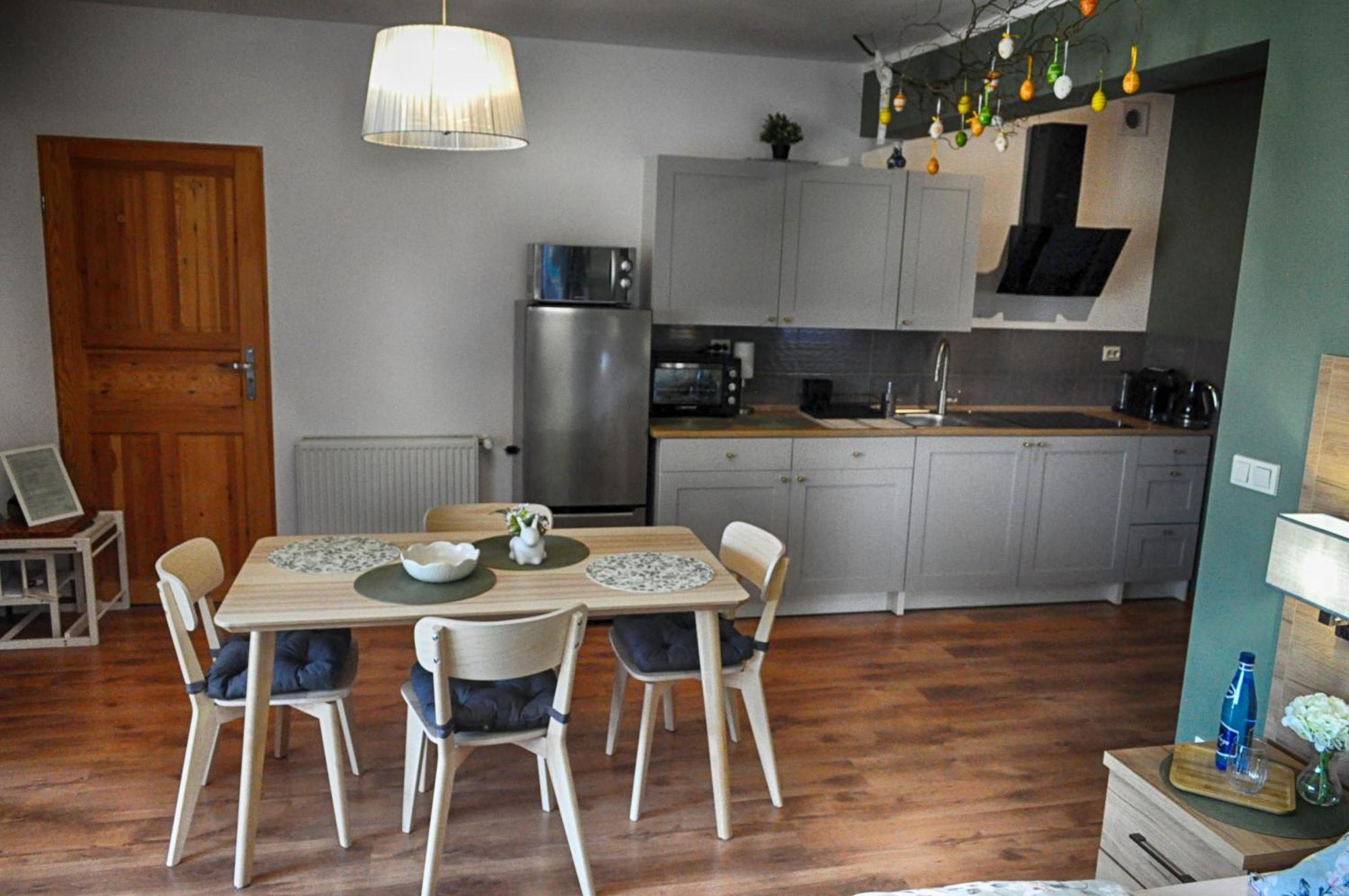 Apartamenty W Dolinie Goscina Apartment *